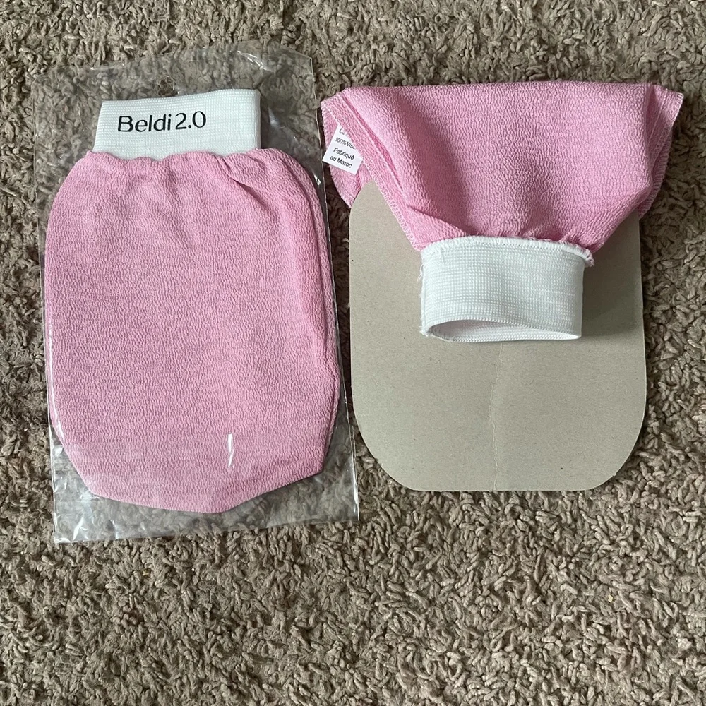 Beldi 2.0 exfoliating bath body glove